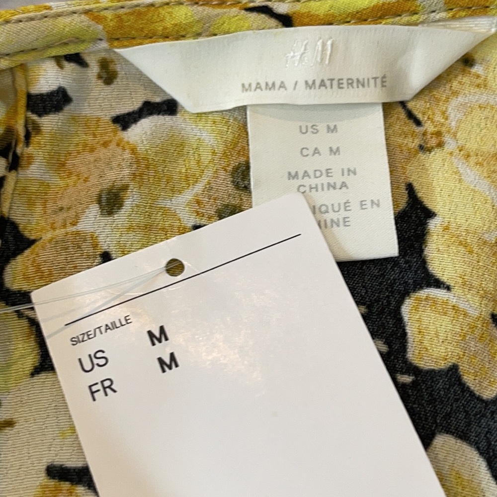 **SOLD** NWT Maternity Midi Dress - Picture 7 of 7